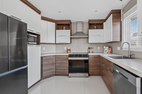 Cuisine - 288 Av. Du Semoir, Québec (Beauport), QC - Indoor Photo Showing Kitchen With Upgraded Kitchen