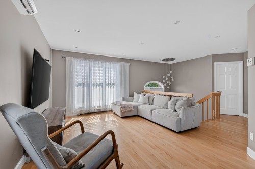 Salon - 288 Av. Du Semoir, Québec (Beauport), QC - Indoor Photo Showing Living Room