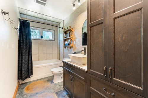 Bathroom - 1115  - 1117 Ch. Alfred-Desrochers, Orford, QC - Indoor Photo Showing Bathroom