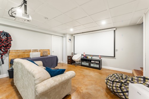 Family Room - 1115  - 1117 Ch. Alfred-Desrochers, Orford, QC - Indoor