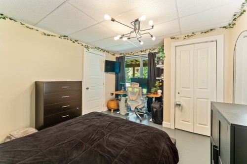 Bedroom - 1115  - 1117 Ch. Alfred-Desrochers, Orford, QC - Indoor Photo Showing Bedroom
