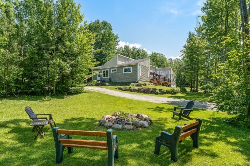 Back of Structure - 1115  - 1117 Ch. Alfred-Desrochers, Orford, QC - Outdoor
