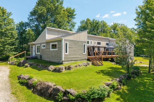 Back of Structure - 1115  - 1117 Ch. Alfred-Desrochers, Orford, QC - Outdoor
