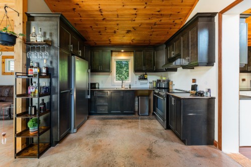 Kitchen - 1115  - 1117 Ch. Alfred-Desrochers, Orford, QC - Indoor Photo Showing Kitchen