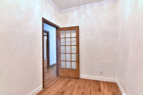 Bureau - 4647 Av. Clanranald, Montréal (Côte-Des-Neiges/Notre-Dame-De-Grâce), QC 