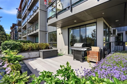 #104-119 Haliburton St  Nanaimo, BC V9R 4V8