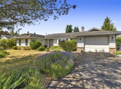 1222 Gilley Cres  Parksville, BC V9P 1W5