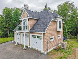 81 Mary Ellen DR  Fredericton, NB E3E 2G4