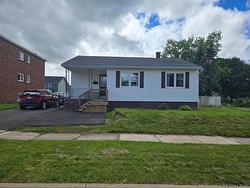 68 Katherine AVE Moncton, NB E1C 7M6