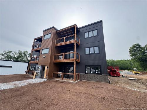 304-268 Main St, Hampton, NB 