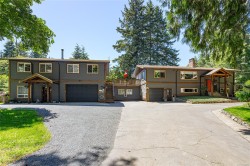 6340 Island Hwy WEST Qualicum Beach, BC V9K 2E5