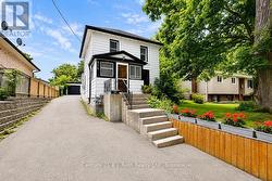 215 OXFORD STREET Orillia, ON L3V 1H6