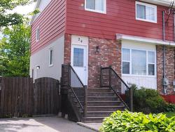 24 Shrewsbury Road  Cole Harbour, NS B2V 1R7