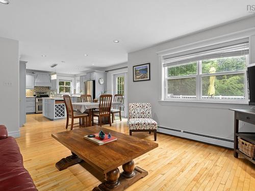 240 Glen Arbour Way, Hammonds Plains, NS 