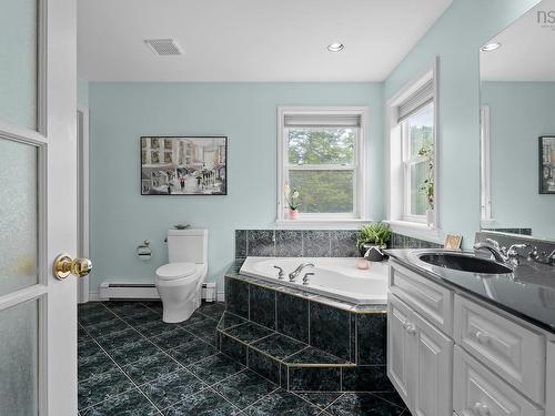 240 Glen Arbour Way, Hammonds Plains, NS 