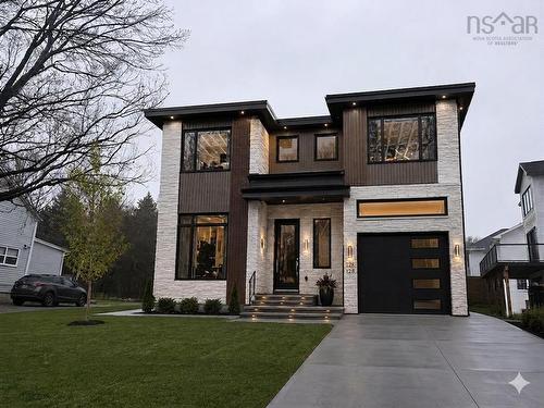 14 Crest Drive, Dartmouth, NS 