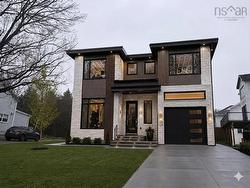 14 Crest Drive  Dartmouth, NS B2X 2M1