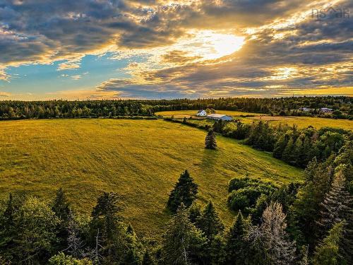 98 Archibald Road, Harmony, NS 