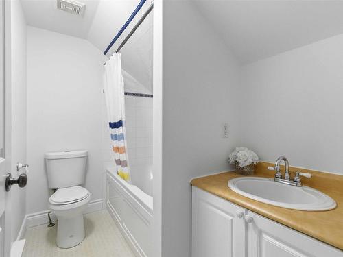 22 Westfield Crescent, Dartmouth, NS 