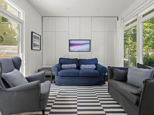 1594 Preston, Halifax, NS 