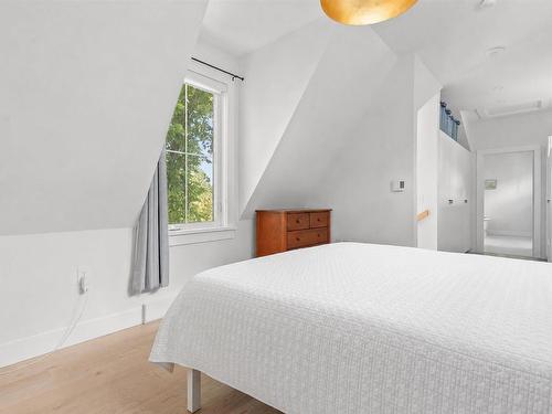 1594 Preston, Halifax, NS 