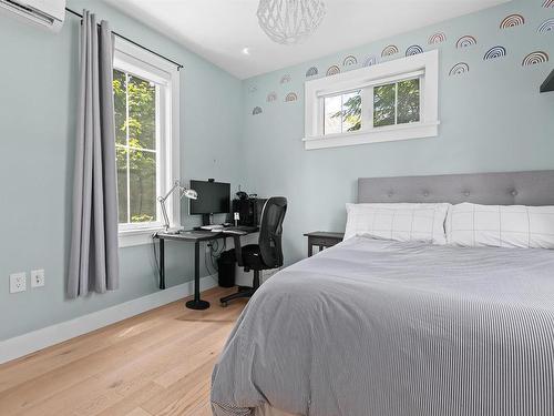 1594 Preston, Halifax, NS 