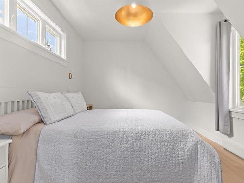 1594 Preston, Halifax, NS 