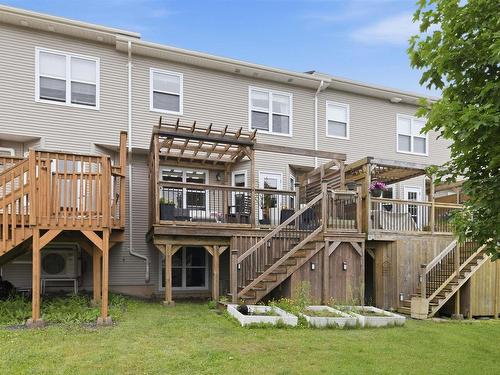 202 Transom Drive, Halifax, NS 