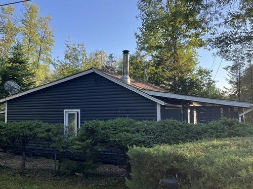 58 Sandy Point Road, West Springhill, NS 