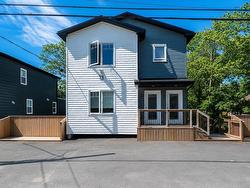 13 Hilchie Road  Dartmouth, NS B3A 1T5