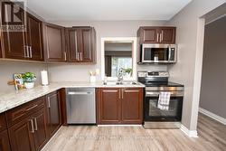 Kitchen - stainless appliances - 