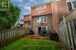Fully fenced for the loved ones - 