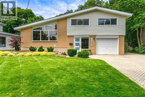 1595 MCGEE STREET  Sarnia, ON N7S 2J5