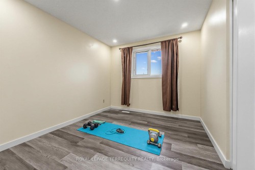 746 Limeridge Road E, Hamilton, ON 