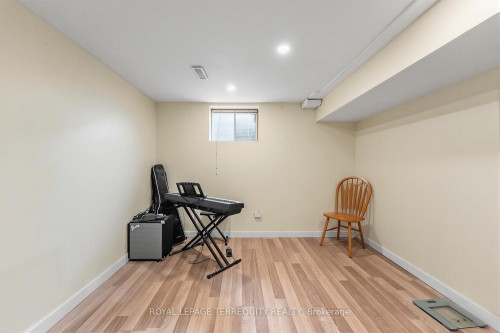 746 Limeridge Road E, Hamilton, ON 