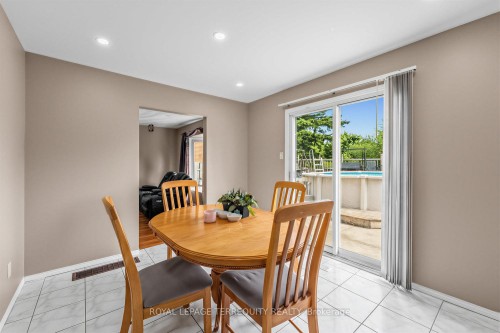 746 Limeridge Road E, Hamilton, ON 