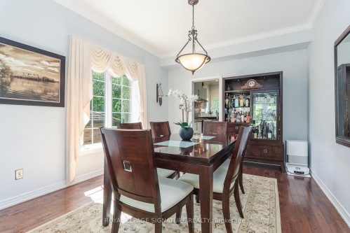27 Autumn Ridge Trail, Kitchener, ON - Indoor Photo Showing Dining Room