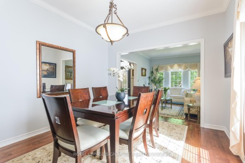 27 Autumn Ridge Trail, Kitchener, ON - Indoor Photo Showing Dining Room