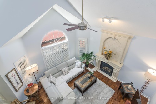 27 Autumn Ridge Trail, Kitchener, ON - Indoor With Fireplace