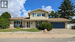 66 Sommerfeld DRIVE  Regina, SK S4V 0C5