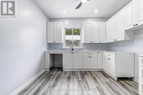56 Mondamin Street, St. Thomas, ON - Indoor Photo Showing Kitchen