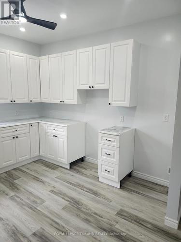 56 Mondamin Street, St. Thomas, ON - Indoor Photo Showing Kitchen