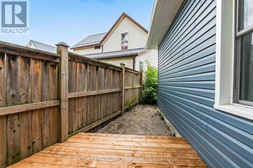 56 Mondamin Street, St. Thomas, ON - Outdoor With Exterior