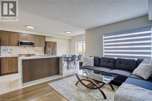 419 Pumpkin Pass, Binbrook, ON 