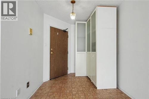 175 Hunter Street E Unit# 401, Hamilton, ON - Indoor Photo Showing Other Room