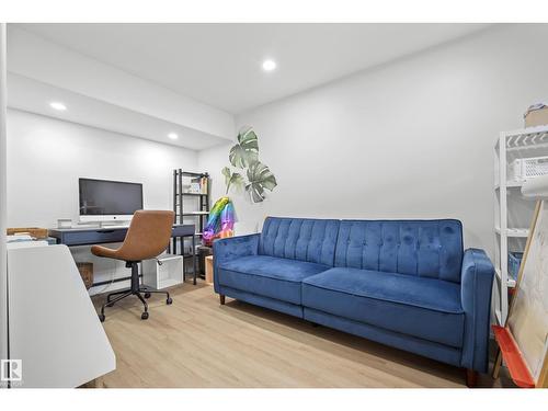 4223 120 St Nw, Edmonton, AB 