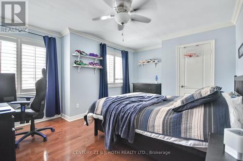 38 Camelot Square, Barrie, ON 