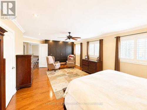 38 Camelot Square, Barrie, ON 