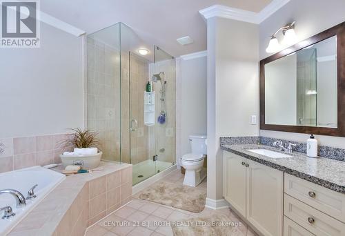 38 Camelot Square, Barrie, ON 