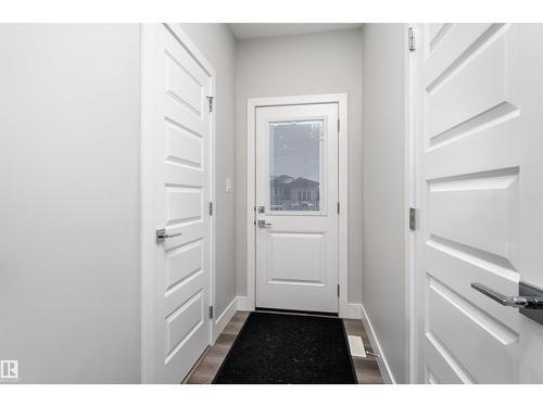 9338 Pear Li Sw, Edmonton, AB 